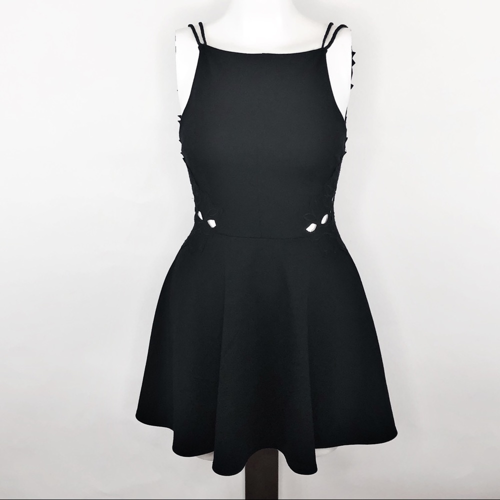 Free People | XS | RARE Black Leaf Appliqué Dress